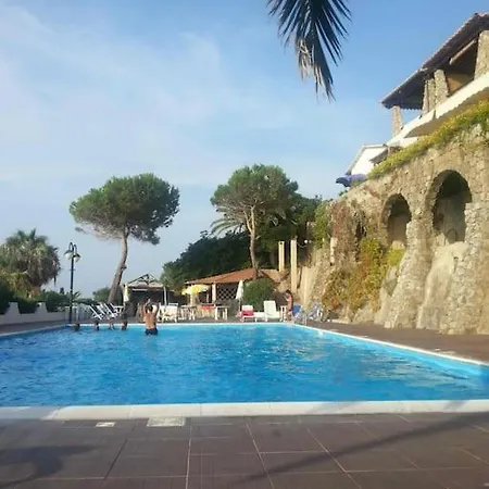 Nyaraló Casa Con Vista A Parghelia